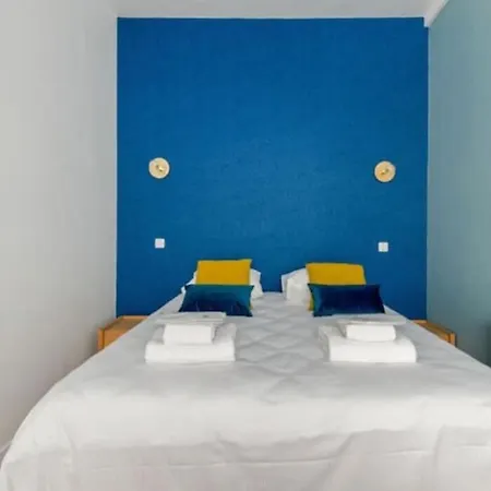 Appartamento Cozy 2 Bedroom In *